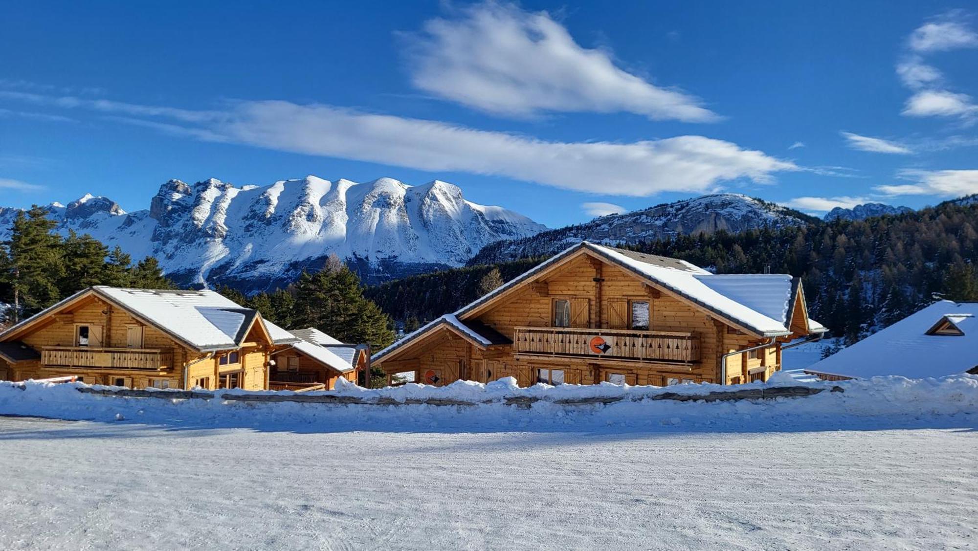 Appartement 4 A 6 Personnes - Chalets D'Aurouze - La Joue Du Loup Saint-Étienne-en-Dévoluy 外观 照片